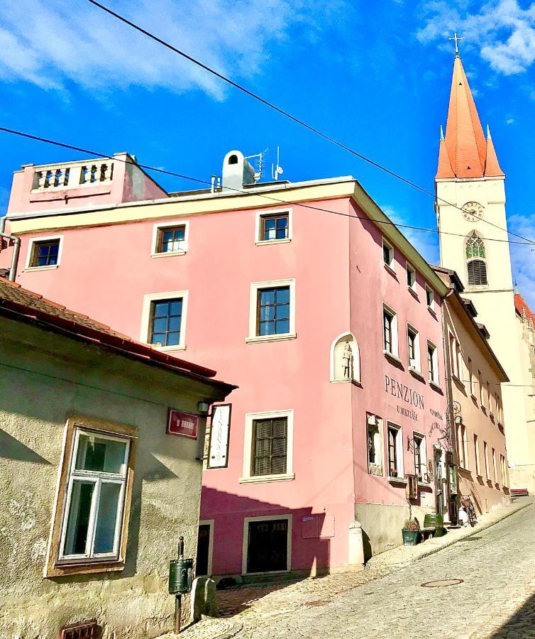 Boutique Apartments U Rolanda, Mikulasske Namesti Znojmo Exterior foto