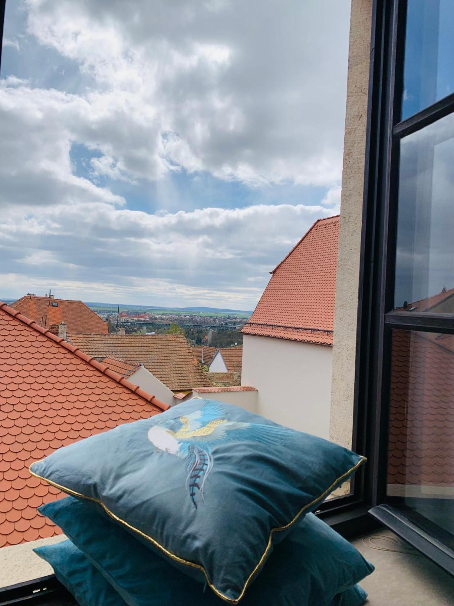 Boutique Apartments U Rolanda, Mikulasske Namesti Znojmo Exterior foto